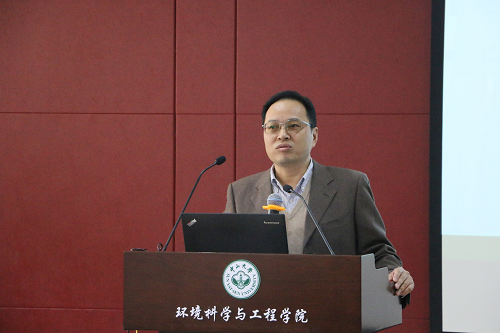 经理仇荣亮教授在闭营仪式上总结发言