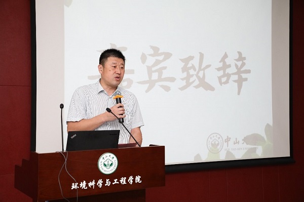 孙连鹏副经理发言致辞